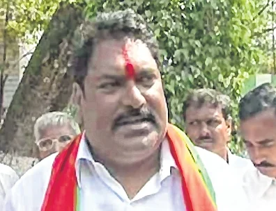 Sanjay Sadashiv Mandlik (Shiv Sena)