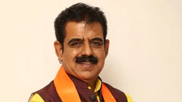 Indore MP Shankar Lalwani meets Rail Minister, demand superfast train
