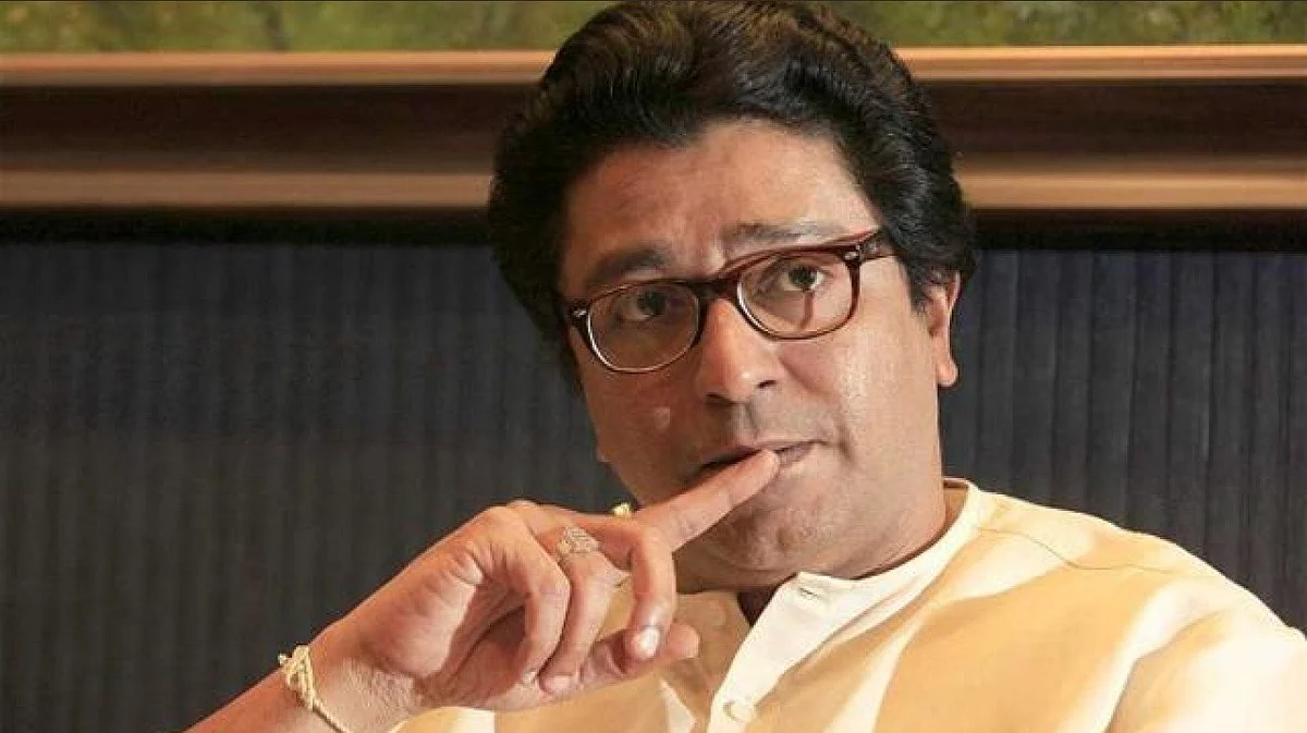 मशिदीवरील भोंग्यांविषयी आक्रमक भूमिका घेणारे मनसेचे प्रमुख राज ठाकरे यांच्यावर अखेर गुन्हा दाखल