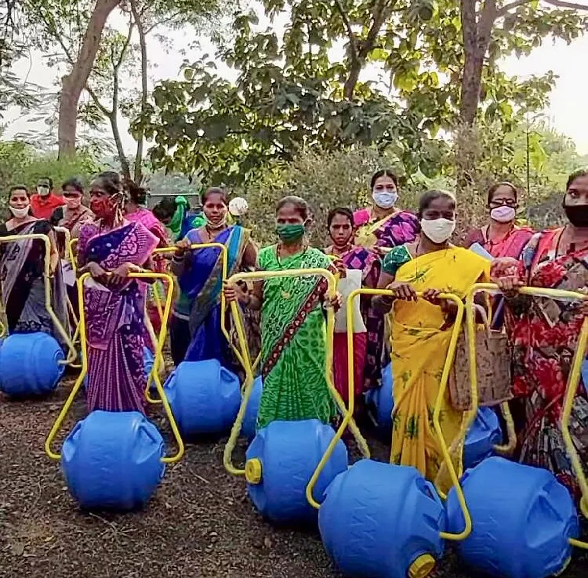 पावसाळ्यात कोल्हेधव पाड्यावरील आदिवासींचा संपर्क तुटणार?