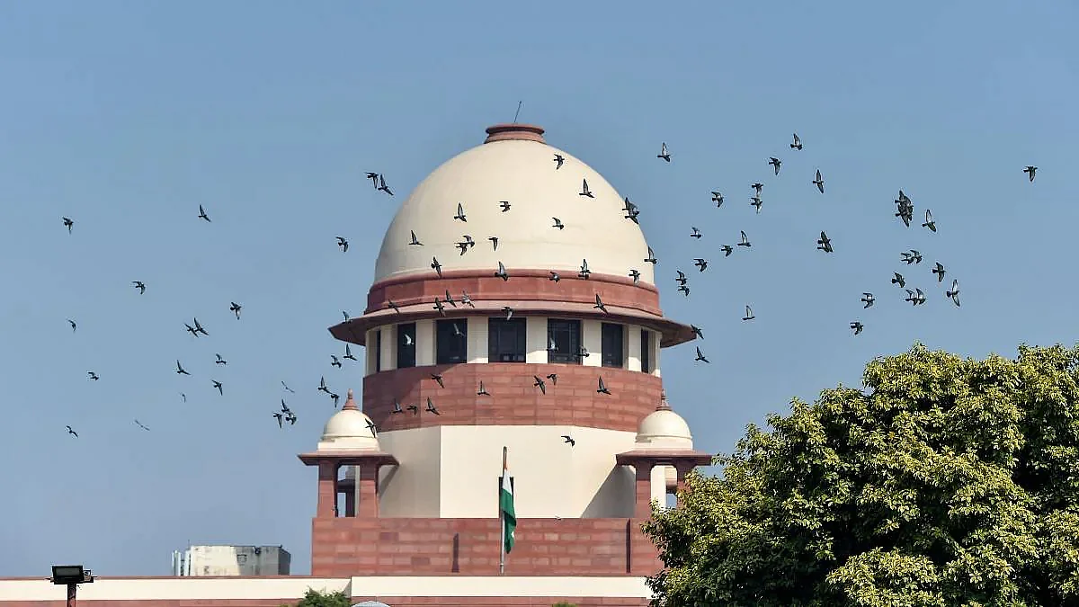 ज्ञानवापी मशिदीचा खटला जिल्हा न्यायालयाकडे हस्तांतरित करण्याचे आदेश सुप्रीम कोर्टाने दिले
