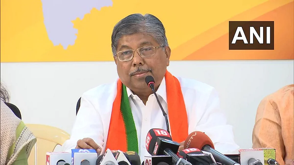 बोलण्यासारखे काही नसेल म्हणून देवेंद्र फडणवीसांचे मौन - चंद्रकांत पाटील