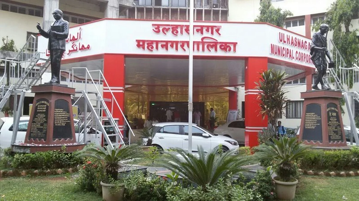 सात दिवसांत महापालिकेतील कार्यालये खाली करा : आयुक्तांच्या कामगार संघटनांना नोटीस