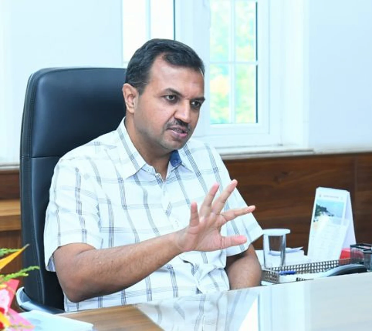 मुंबई अतिक्रमणमुक्त होण्यासाठी प्राधिकरणांनी पुढाकार घेणे गरजेचे - आशिष शर्मा