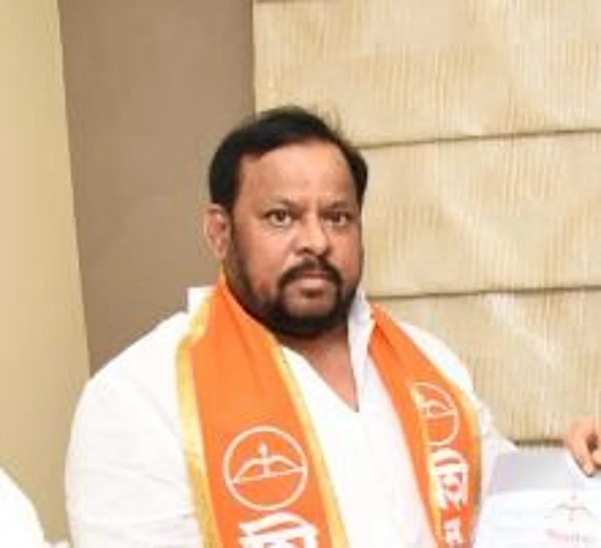 आमदार शहाजीबापू पाटील यांची पवारांवर सडकून टीका