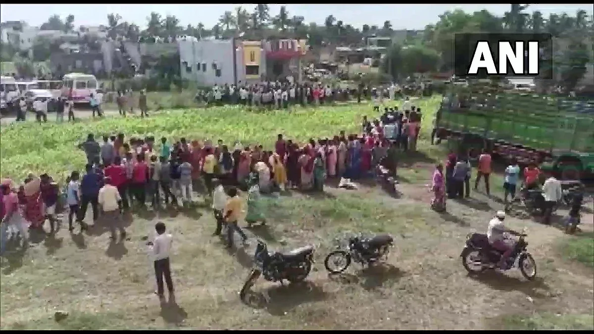 सांगली हादरले ,एकाच कुटुंबातील नऊ जणांचा गुढ मृत्यू