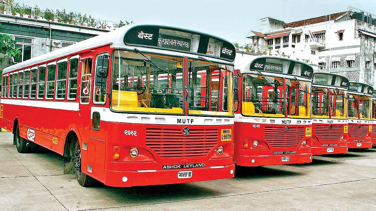 परिवहन विभागाच्या बसेसची संख्या पोहोचली ७२ हजारच्या वर