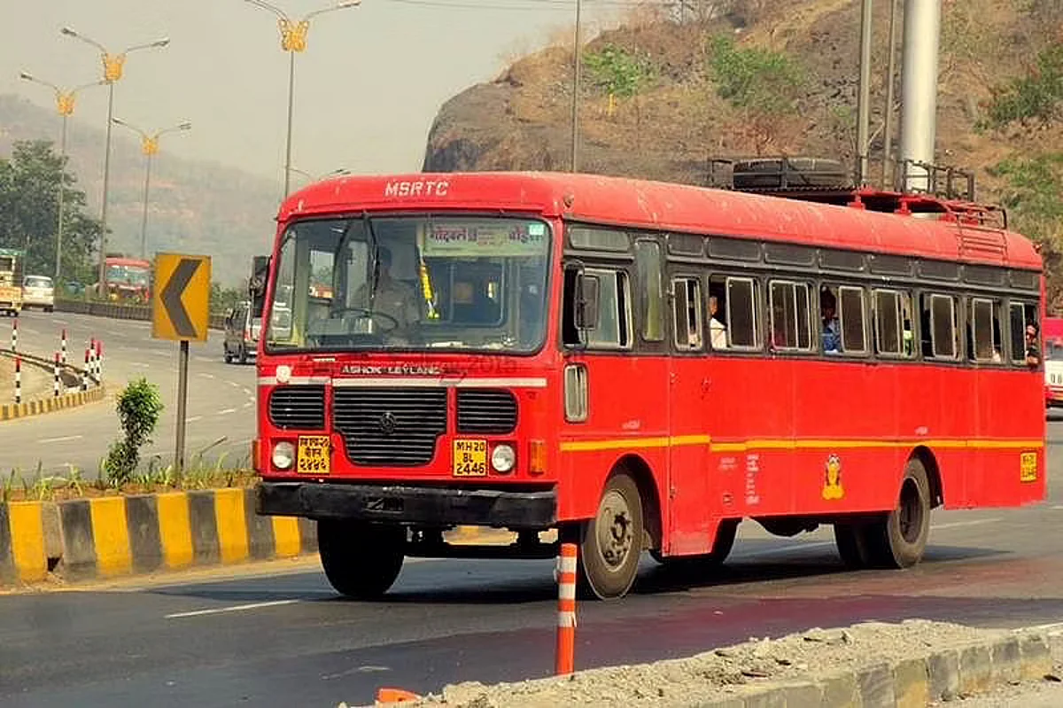वर्षभरात १ हजार एसटी बसेस होणार सीएनजी