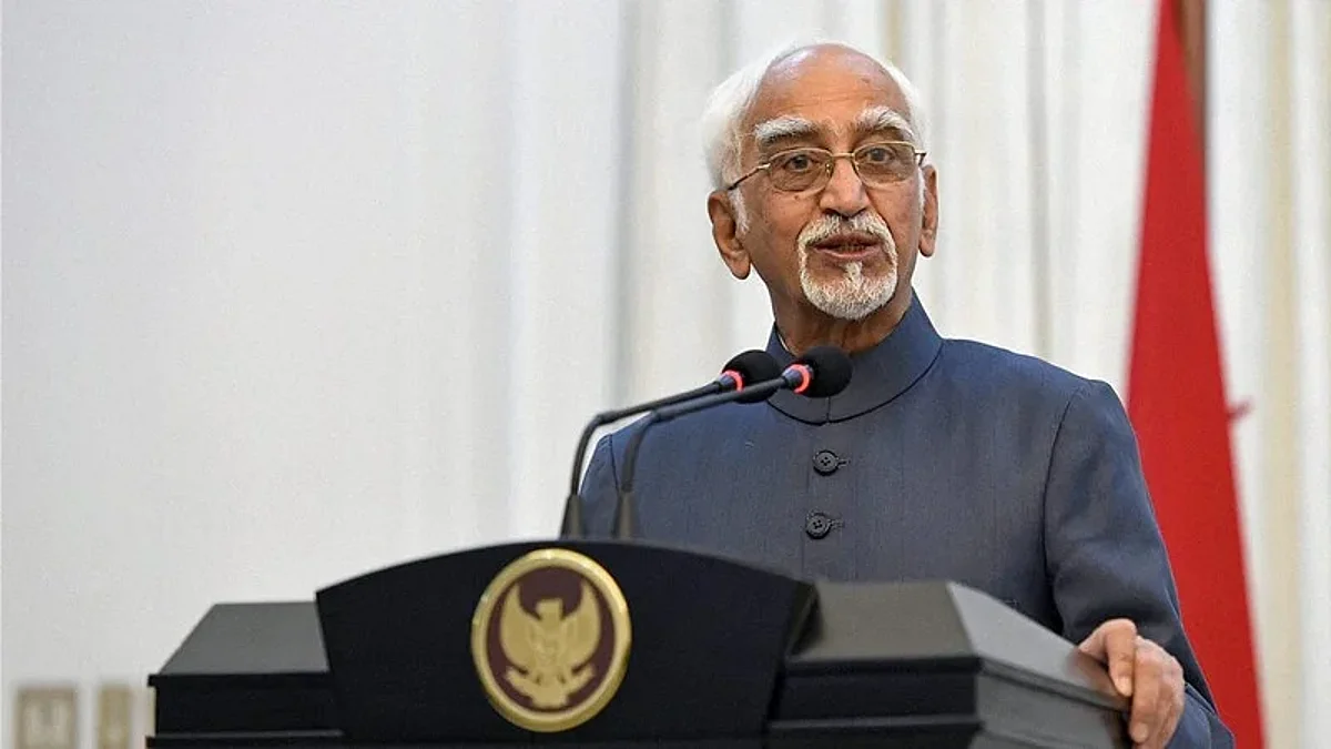 अन्सारी वादाच्या भोवऱ्यात!