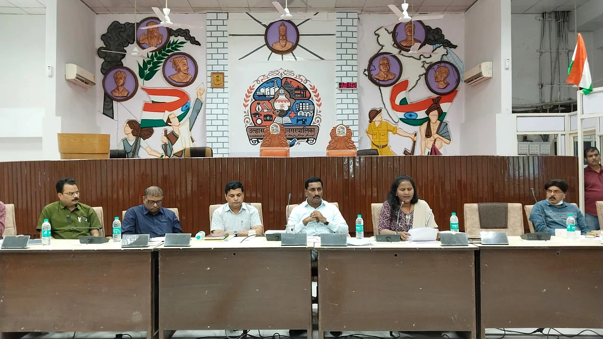 उल्हासनगरच्या 60 हजार घरांवर उभारला जाणार तिरंगा, सीएसआर निधीतून होणार तिरंग्याची खरेदी