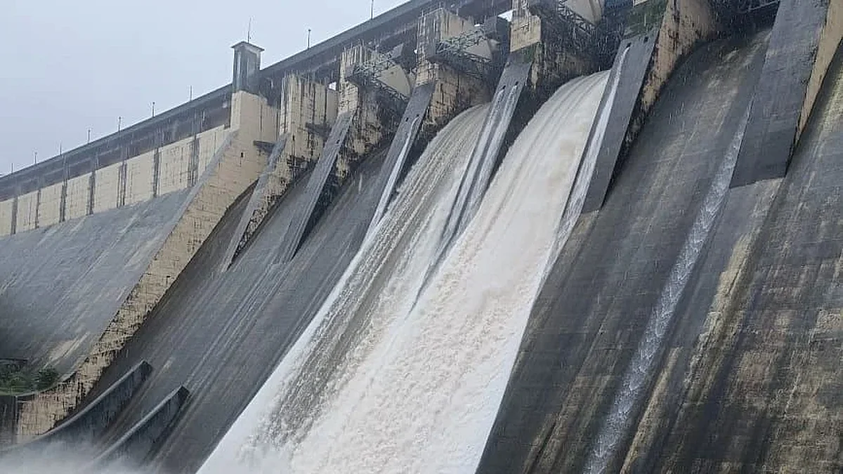 मुंबईकरांची वर्षभराची तहान भागली; धरणातील पाणीसाठ्यात झाली वाढ