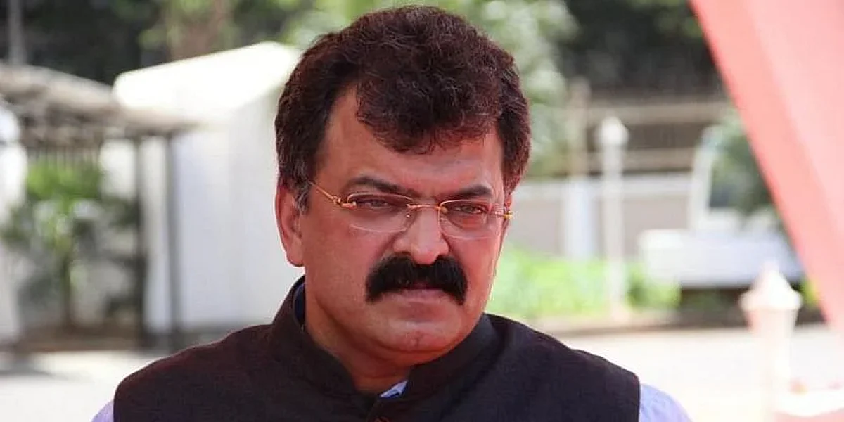 कोणत्याही परिस्थितीमध्ये नागरिकांना बेघर होऊ देणार नाही; रेल्वे प्रबंधकांना जितेंद्र आव्हाड यांचा इशारा