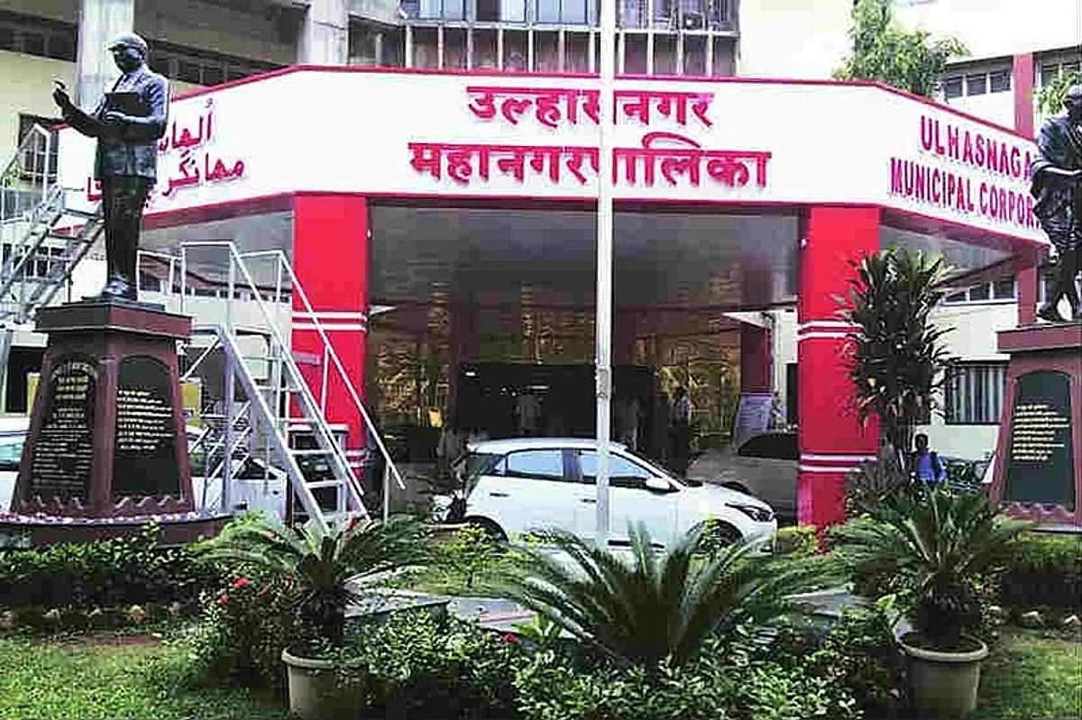 उल्हासनगरातील गणेश घाटांचे सुशोभीकरण करा; आयुक्तांकडे मागणी