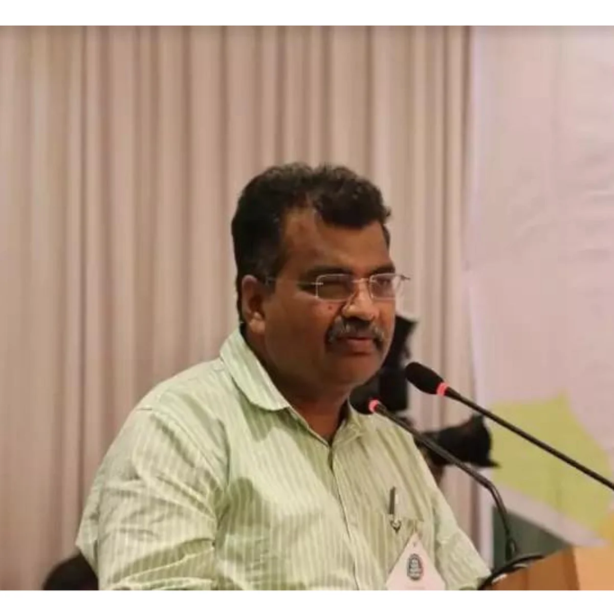 राज्यस्तरीय सुधारित निर्धूर चुलीचे लाभार्थ्यांना वितरण; रवींद्र चव्हाण यांची प्रमुख उपस्थिती