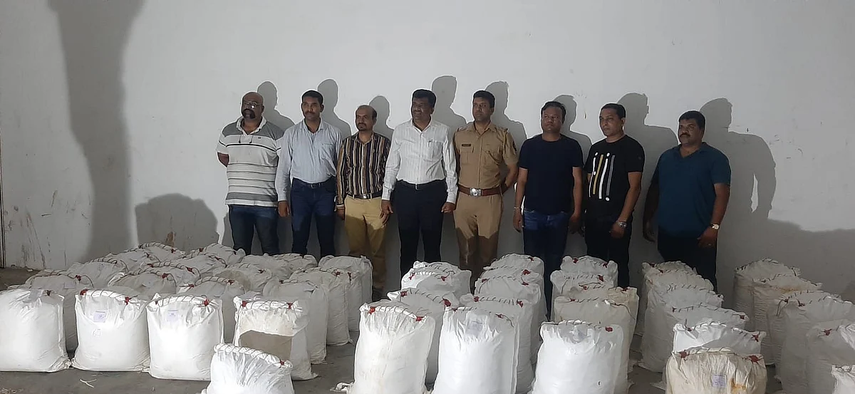 Gujrat ; मुंबई पोलिसांची गुजरातमध्ये पुन्हा मोठी कारवाई, 513 किलो ड्रग्ज जप्त