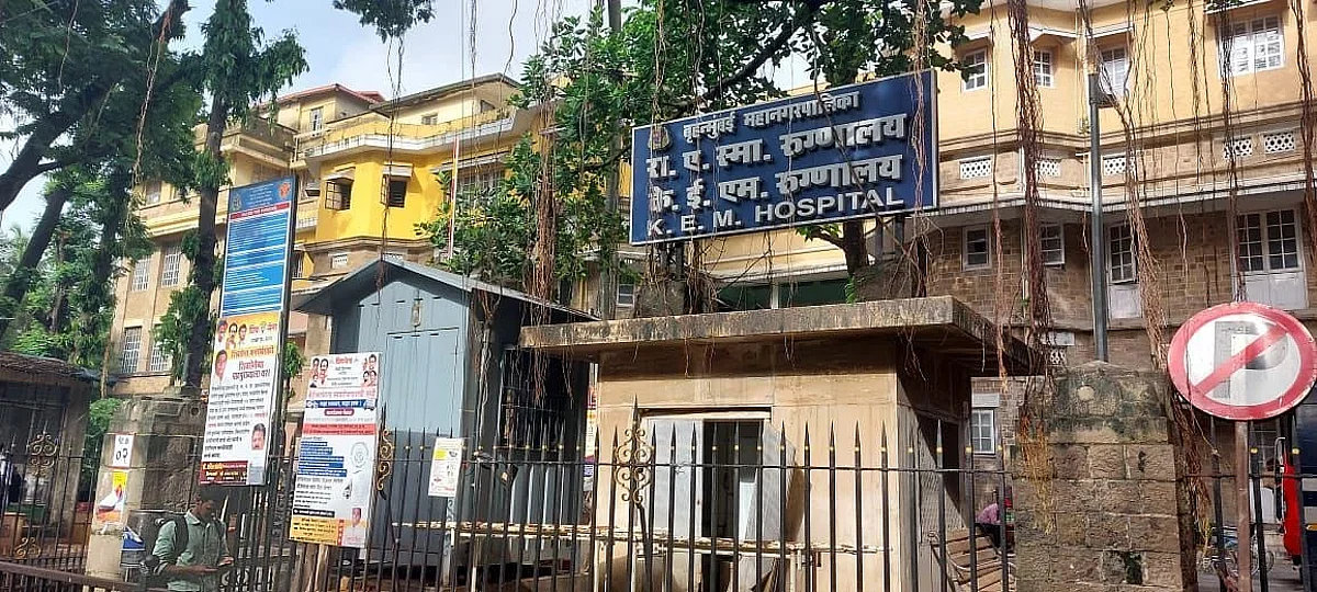 केईएम रुग्णालयात वैद्यकीय साहित्य उपकरणांचा अभाव; मनसेचा आरोप