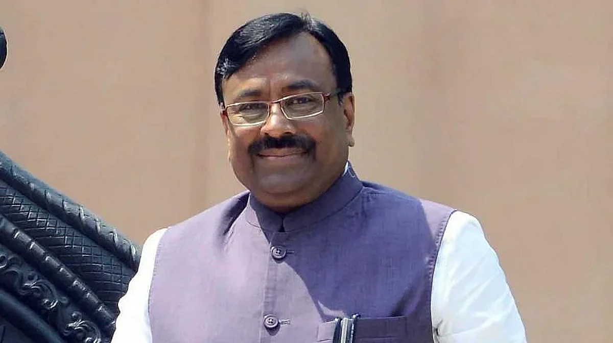 गडकिल्ल्यांच्या सुशोभीकरणासाठी जेजे
महाविद्यालयाची मदत घेणार - मुनगंटीवार