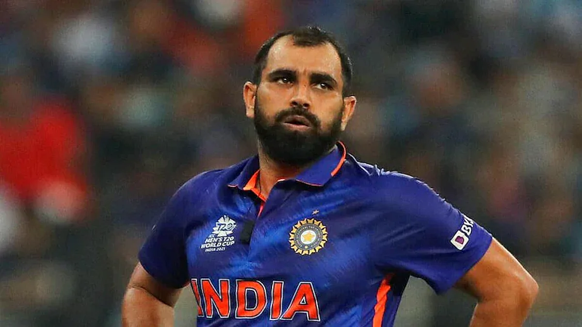 म्हणुन टी-२० विश्वचषक स्पर्धेमध्ये मोहम्मद शमी राखीव खेळाडूंमध्ये!