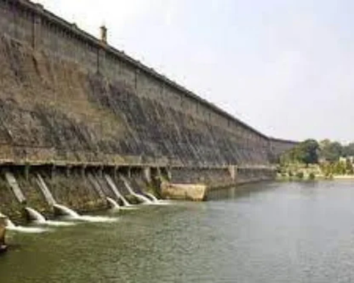 स्थानिकांचे पुनर्वसन करा, मगच धरण उभारा; माजी आमदार कृष्णकांत तेलम यांचा इशारा