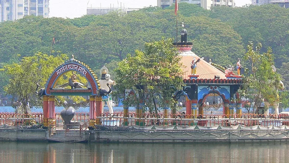 ठाण्यातील तलावपाळीत दिवाळी पहाट शिंदे गटाचीच; शिवसेनाचा ठाकरे गटाला दणका