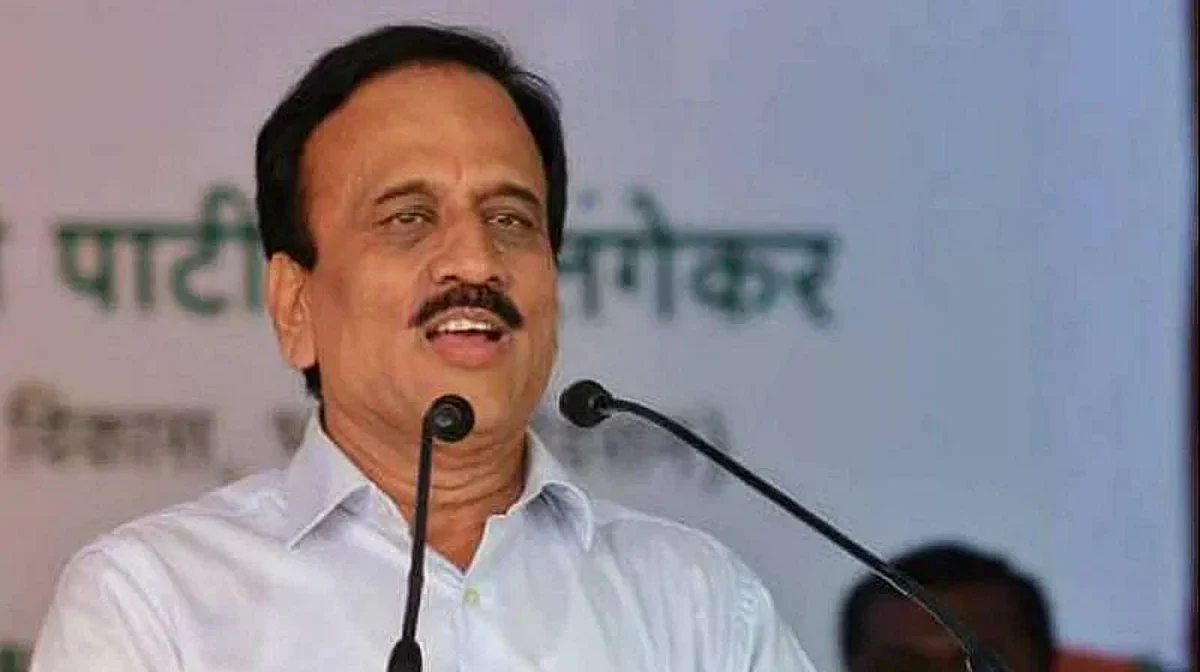 आमदार, उद्धव ठाकरेंना कंटाळून बाहेर पडले; काय म्हणाले गिरीश महाजन?