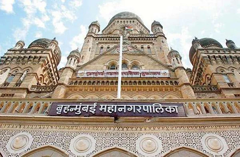 Coronavirus in Mumbai: 7 additional BMC commissioners deployed to inspect city; prevent spread of...