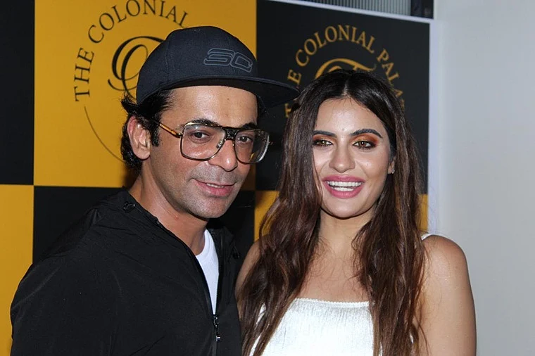 Vaani Kapoor and Sunil Grover visit The Colonial Palate, taste cuisines of the modern India