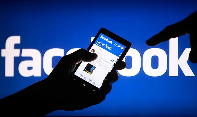 Facebook blocks PM's Economic Advisory Council Member Sanjeev Sanyal's post on 26/11 Mumbai attacks, terms it as spam - Vimarsana News