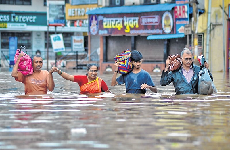 Maharashtra Floods Cause Hue And Cry As The Death Toll Rises To 213 ...