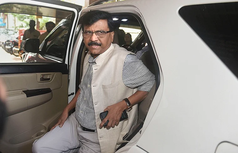 'One who was so power-hungry, also believed that he was god': Sanjay Raut takes jibe at Fadnavis