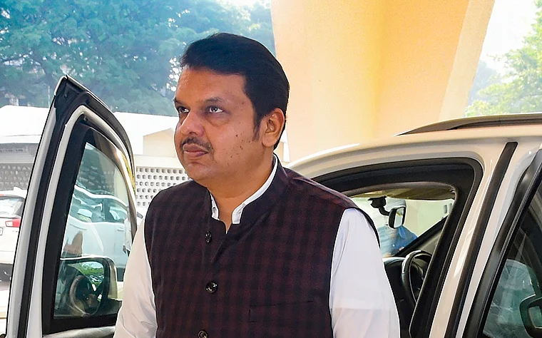 Shiv Sena might be wearing bangles, not us: Devendra Fadnavis question’s Sena’s silence over...