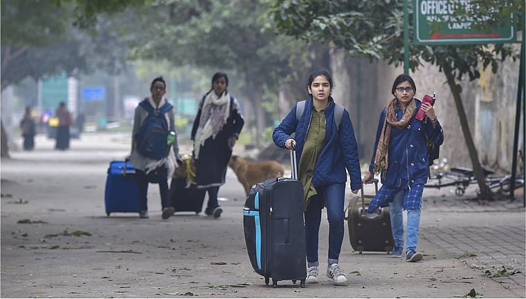 Jamia denied admission to PhD programmes after selection, claim students - Vimarsana News