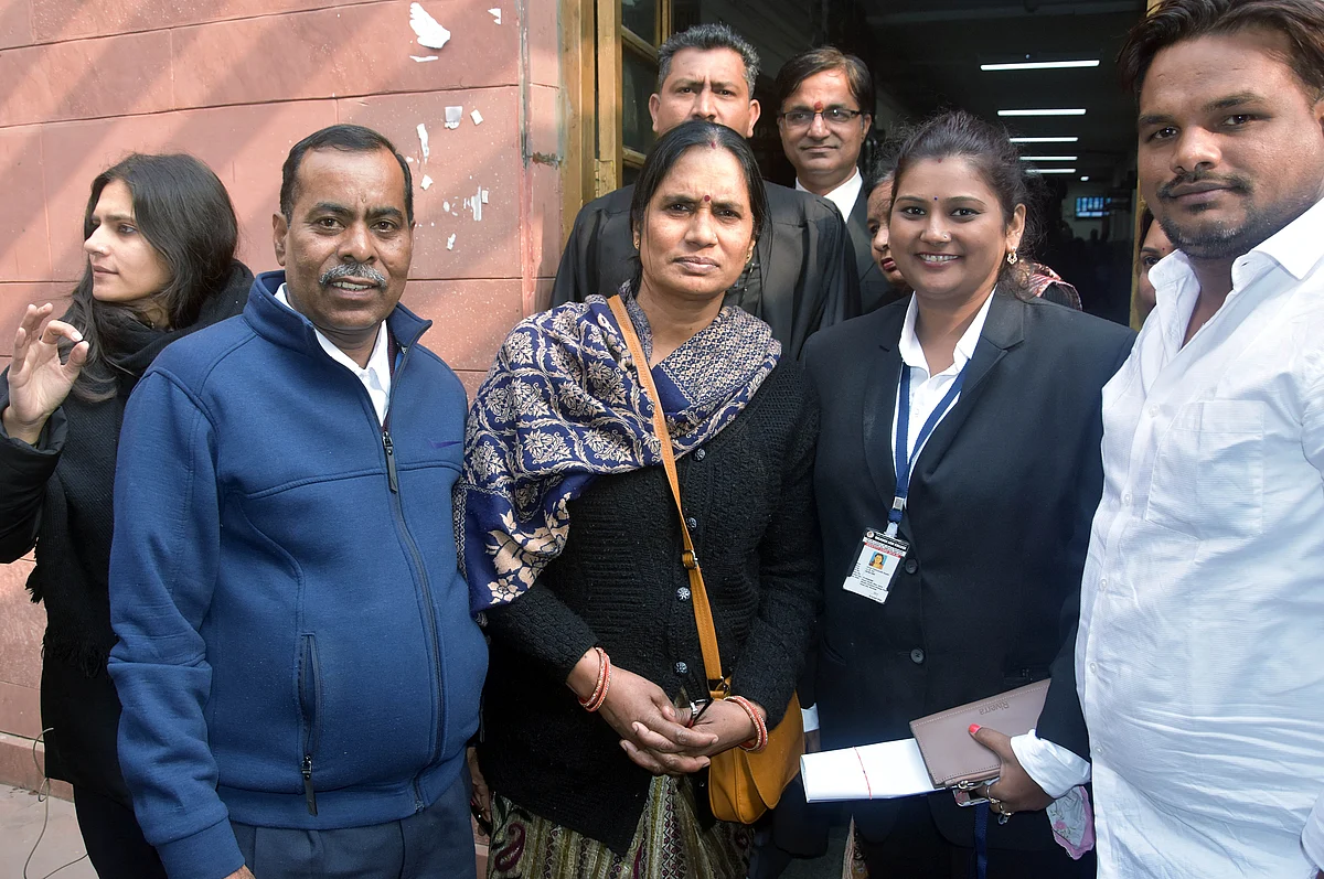 Nirbhaya rape case: Asha Devi hopes Delhi court will issue fresh death warrants against convicts