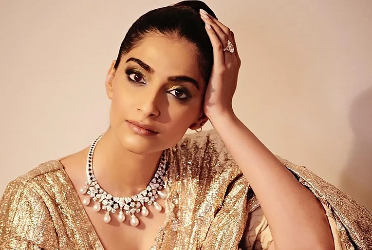 Talk to Uncle Boney: Should Sonam Kapoor hold intra-family talk before ranting about 'Mr India 2'?