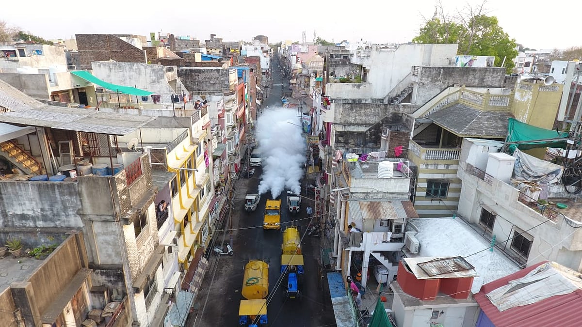 Amid rising COVID-19 cases, don't be complacent but be active to curb spread of infection: Maharashtra health secretary to district administration - Vimarsana News