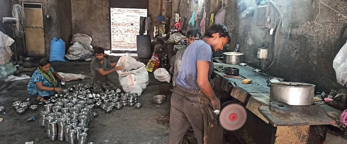 Migrant Exodus amid COVID-19: Lack of workforce hits steel industry in Maharashtra’s Bhayandar