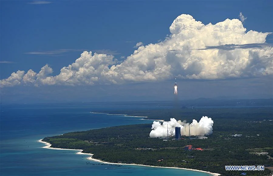 A Mars probe is launched on a Long March-5 rocket from the Wenchang Spacecraft Launch Site in south China's Hainan Province, July 23, 2020.
