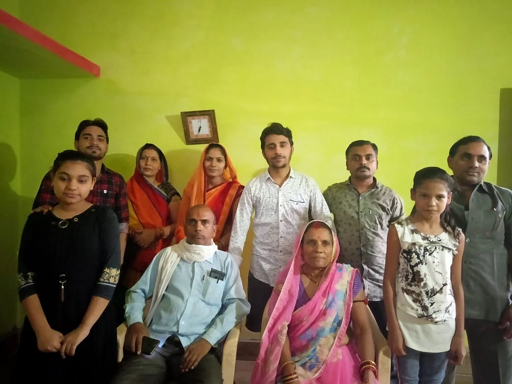 Vishnukant Mishra with his family