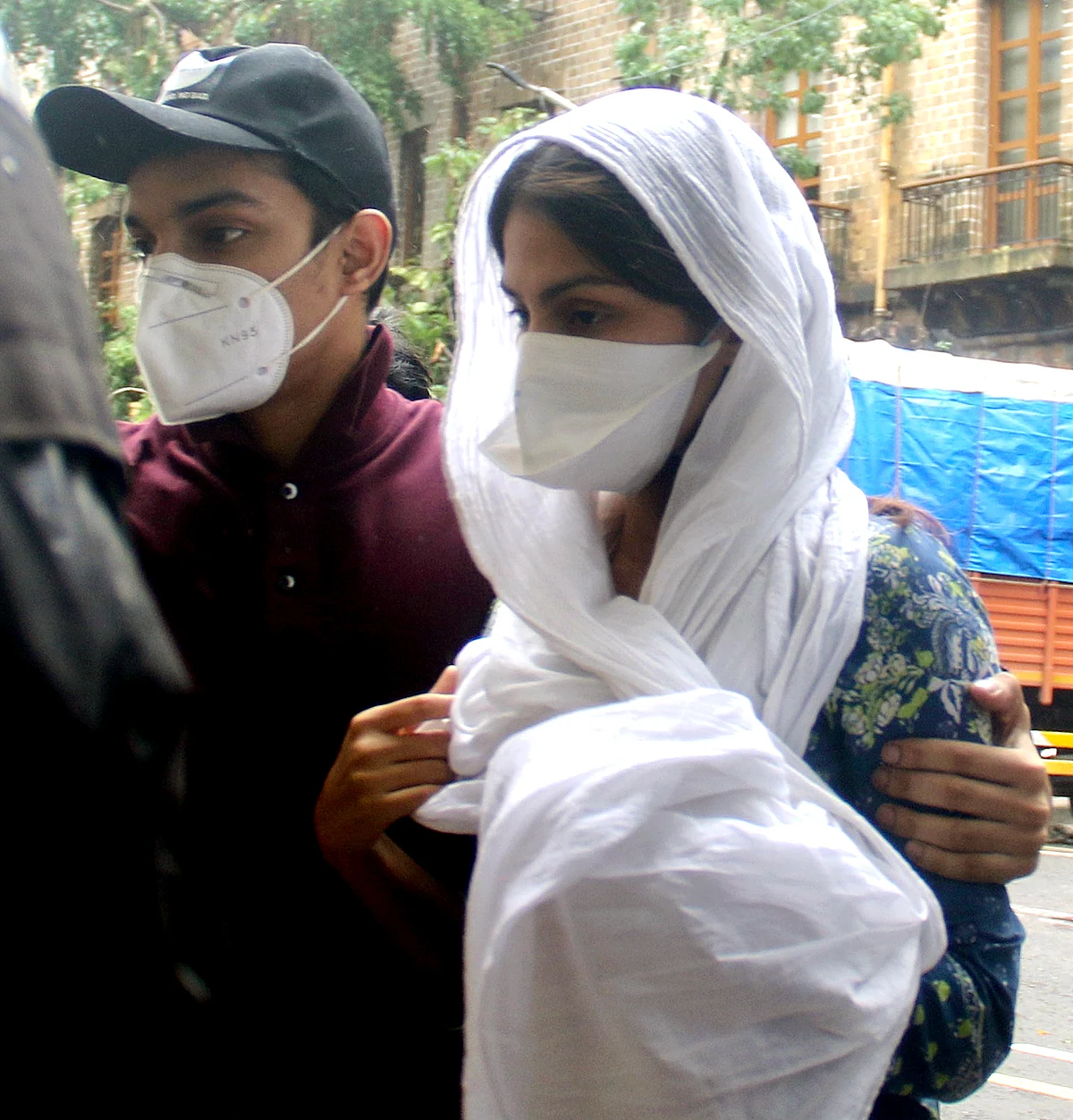 Sushant Singh Rajput death case: CBI likely to send summons to Rhea Chakraborty and her family