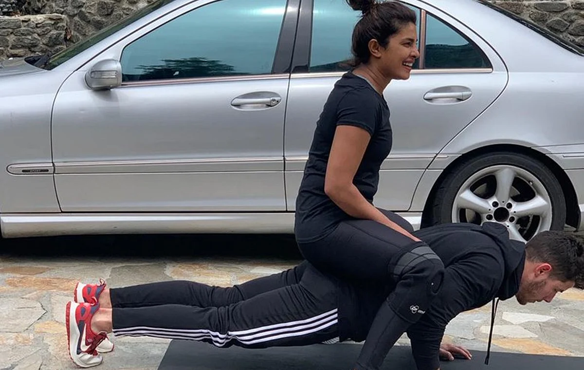 Why is 'Free Nick Jonas' trending on Twitter? Blame it on Priyanka Chopra for sharing this picture
