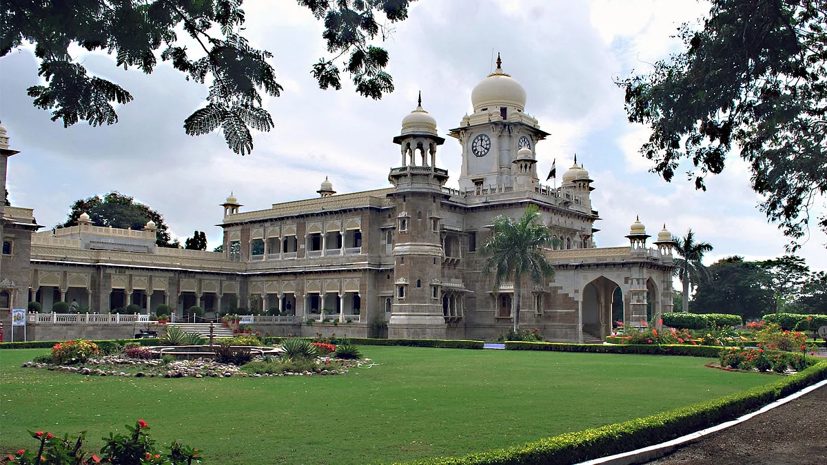 Indore: Narendra Jhabua, Priyavrat Singh elected unopposed to Daly College Board of Governors