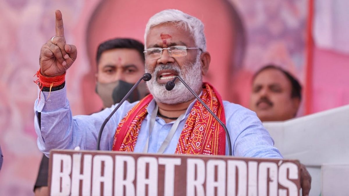 Uttar Pradesh BJP chief Swatantra Dev Singh resigns; Dy CM Dinesh Sharma and former ministers top in the race - Vimarsana News