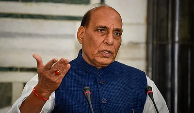 Rajnath Singh&#39;s comment on Veer Savarkar sparks controversy; opposition  attacks