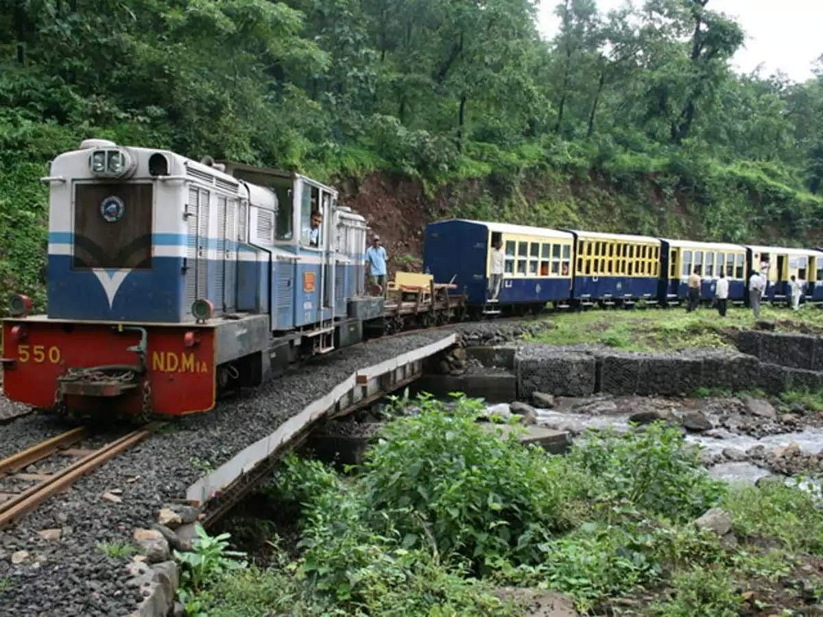 Matheran toy train to have four extra runs on weekends