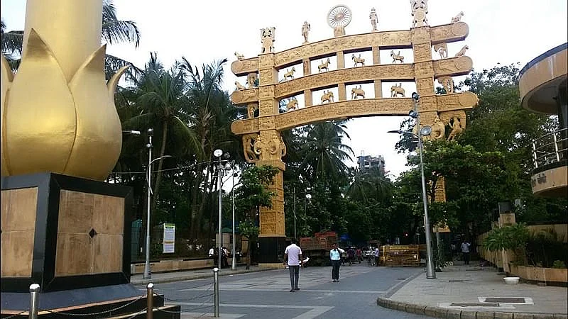 Chief Minister Uddhav Thackeray urges Dr BR Ambedkar's followers not to gather at Chaityabhoomi