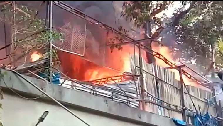 Madhya Pradesh: Fire breaks out in Indore Factory, 35 workers rescued, one firefighter scorched