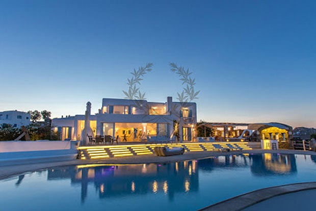 Vijay Mallya Birthday Special Jaw Dropping Facts About The King Of Good Times Vijay mallya is an indian businessman at present fighting extradition from the uk. vijay mallya birthday special jaw