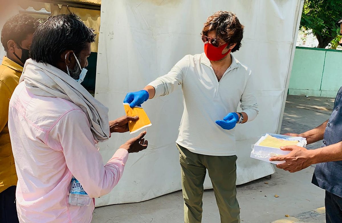 A fashion designer and his dream of making 'World's Largest Mask'