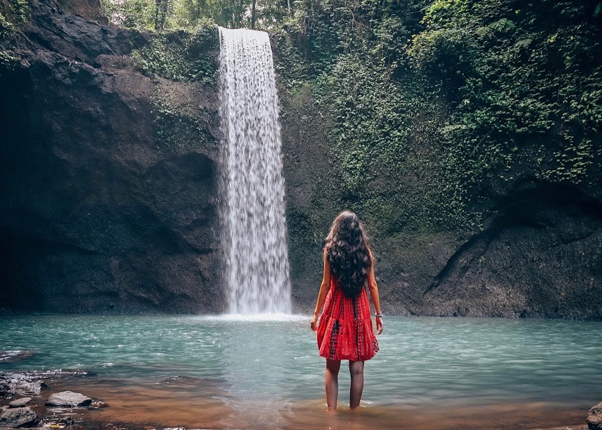 Life lessons one can learn from a waterfall