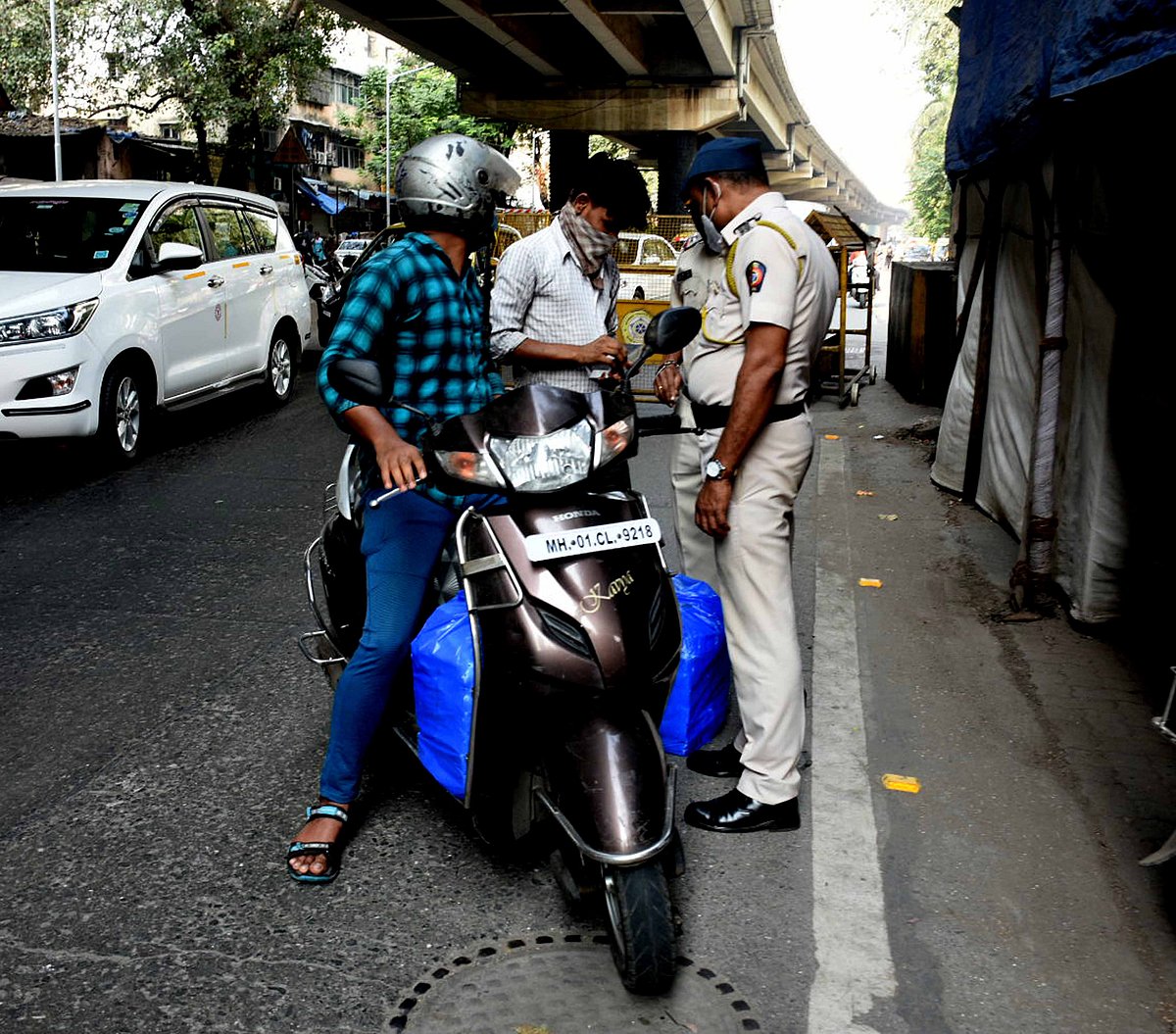 Mumbai: Breathalysers back as drunk driving tests - Vimarsana News